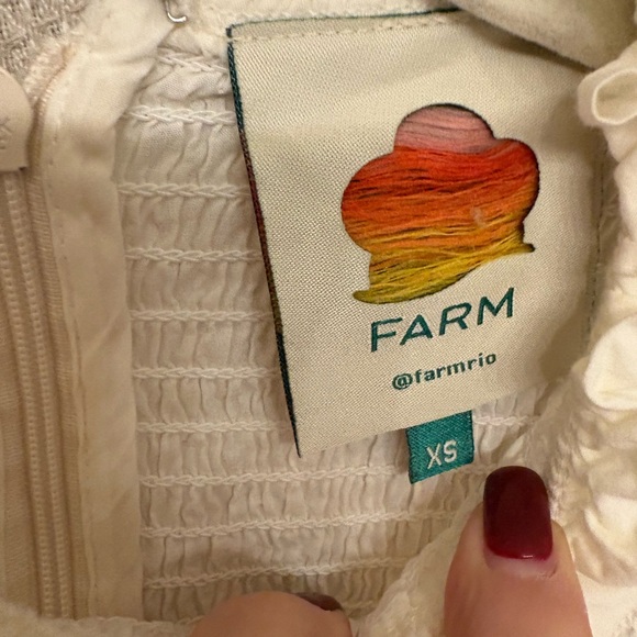 FARM Rio Cream Ruffled Blouse - Picture 9 of 10